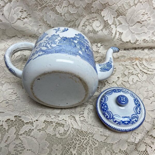 Antique, Rare, Blue Willow Enamelware Teapot or Tea Kettle 10in W x 7.5in H