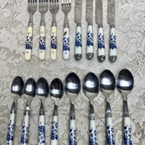 Vintage, Jean Dubost- Mix 16-pc Quality Blue Willow Flatware, Service for 4