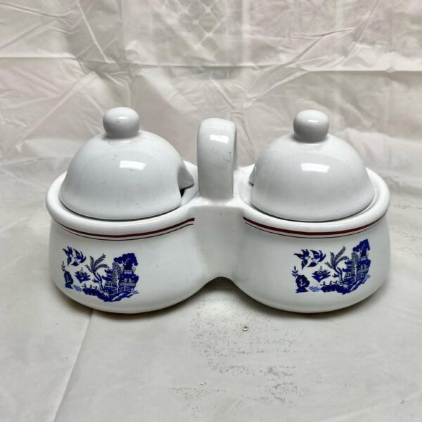 Vintage, Blue Willow White Ceramics Condiment Jar 6.5in x 3.5in x 3in