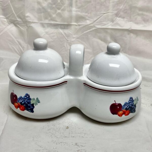 Vintage, Blue Willow White Ceramics Condiment Jar 6.5in x 3.5in x 3in