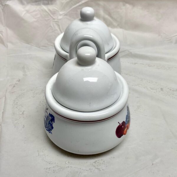 Vintage, Blue Willow White Ceramics Condiment Jar 6.5in x 3.5in x 3in