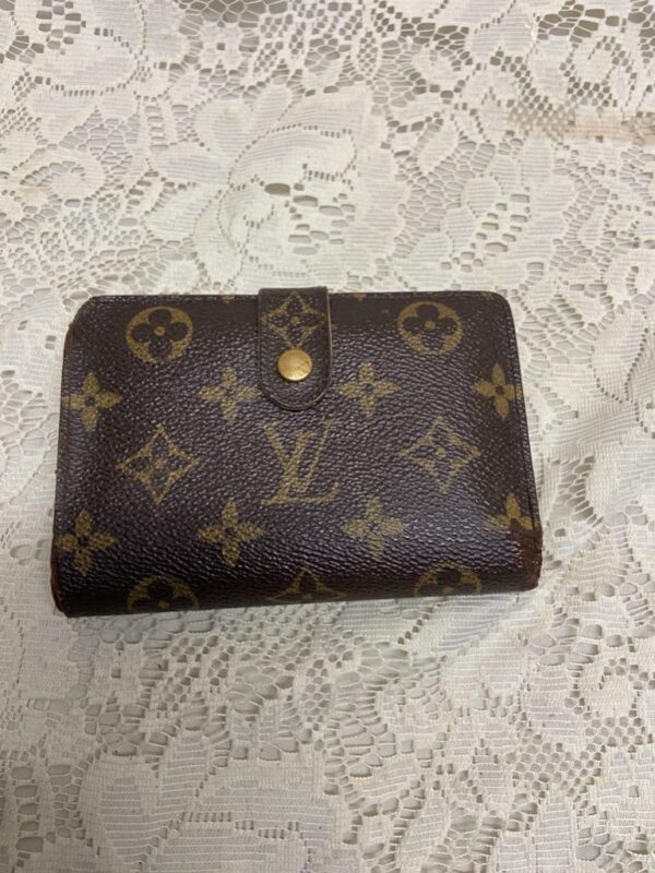 Louis Vuitton Brown Mono Compact Kisslock Bifold Wallet 5.5inx4in