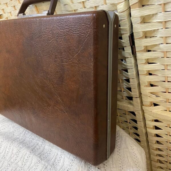 Vintage 1950s Samsonite Brown Fiberglass Briefcase