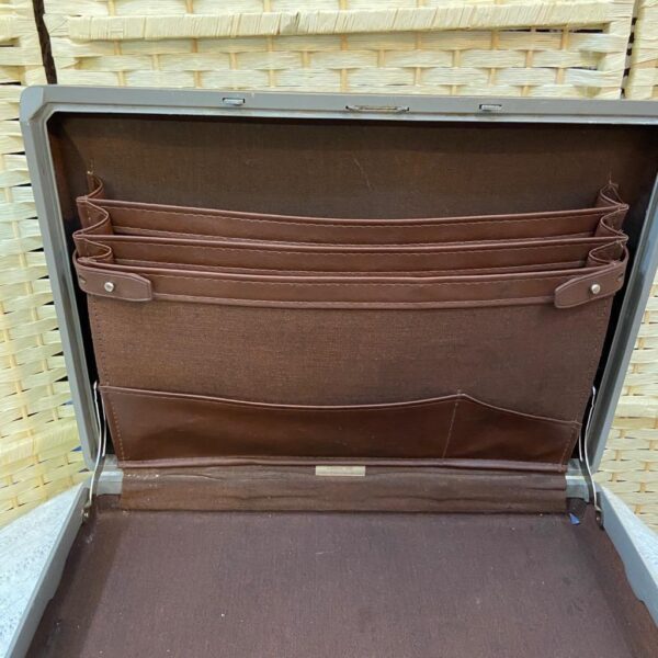 Vintage 1950s Samsonite Brown Fiberglass Briefcase