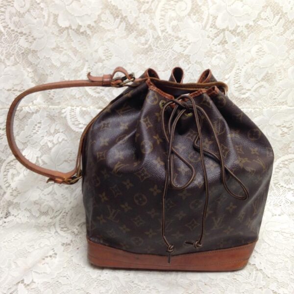 Louis Vuitton Brown Mono Coated Canvas Noe Shoulder Bag 13inx10inx7in (NDC)