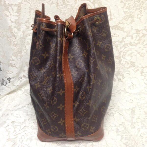 Louis Vuitton Brown Mono Coated Canvas Noe Shoulder Bag 13inx10inx7in (NDC)