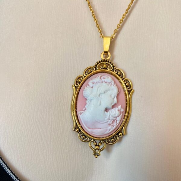 Vintage Pink Cameo of a Lady 18in Gold Plated Pendant Necklace