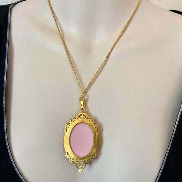 Vintage Pink Cameo of a Lady 18in Gold Plated Pendant Necklace