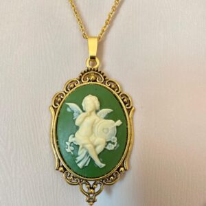 Vintage Green Cameo of a Cherub 18in Gold Plated Pendant Necklace