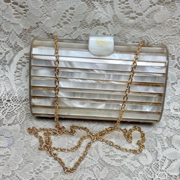 Vintage, Elegant, Mother of Pearl-Lucite Purse Clutch 7in x 4.5in x 3in