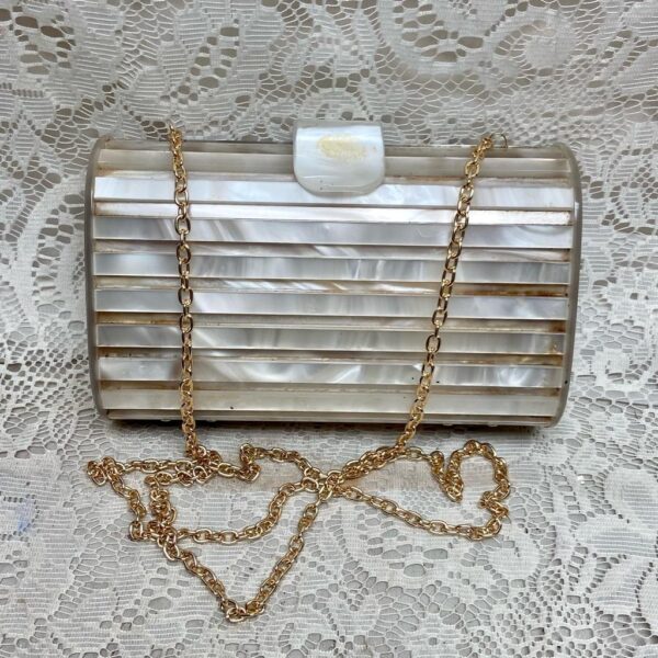 Vintage, Elegant, Mother of Pearl-Lucite Purse Clutch 7in x 4.5in x 3in