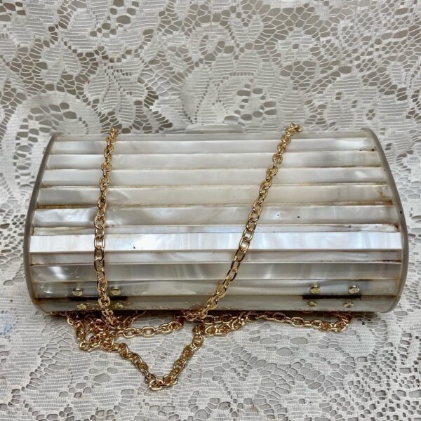 Vintage, Elegant, Mother of Pearl-Lucite Purse Clutch 7in x 4.5in x 3in