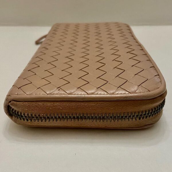 Authentic Bottega Veneta Beige Zippy Long Wallet 7.5in x 4.5in