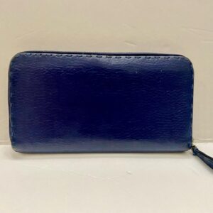 Authentic Fendi Navy Blue Leather Zippy Long Wallet ( 7.5in x 4.5in)