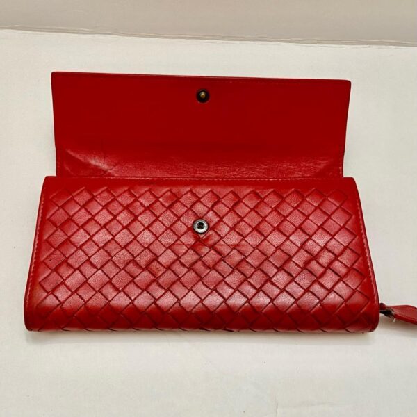 Authentic Bottega Veneta Red Leather Bifold Long Wallet 7.5in x 4.5in