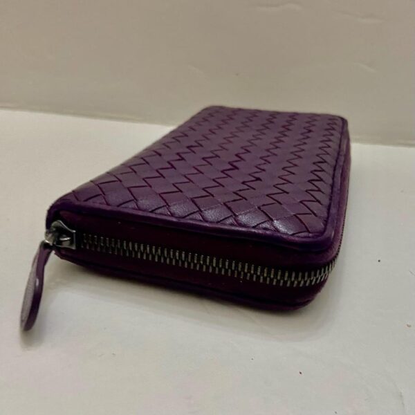 Authentic Bottega Veneta Purple. Leather Zippy Long Wallet 7.5in x 4.5in