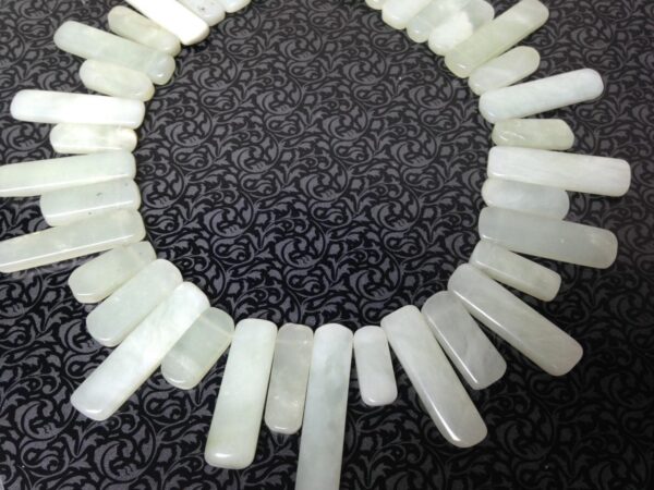 Runway, Elegant, Spiky, Tubular, Green Jade 18in Beaded Necklace