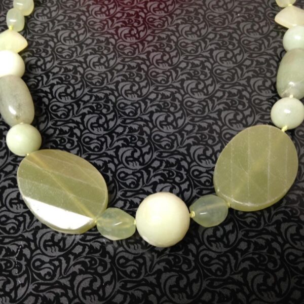 Elegant, Chunky Green Jade Beads, 20in Necklace