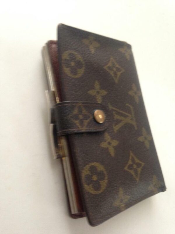 Louis Vuitton Brown Mono Compact Kisslock Bifold Wallet 5.5inx4in