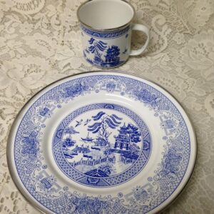 Vintage, Blue Willow Enamelware, 9.5in Dinner Plate and Mug 4.5in x 3.5in