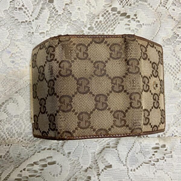 Authentic, Gucci Brown Mono 4-Hooks Key Case 3.5in x 2.5 in (T0322)