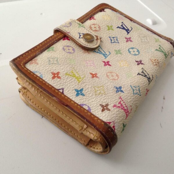 Louis Vuitton Multi-color White Compact Kisslock Bifold Wallet 5.5inx4in(TH0010)