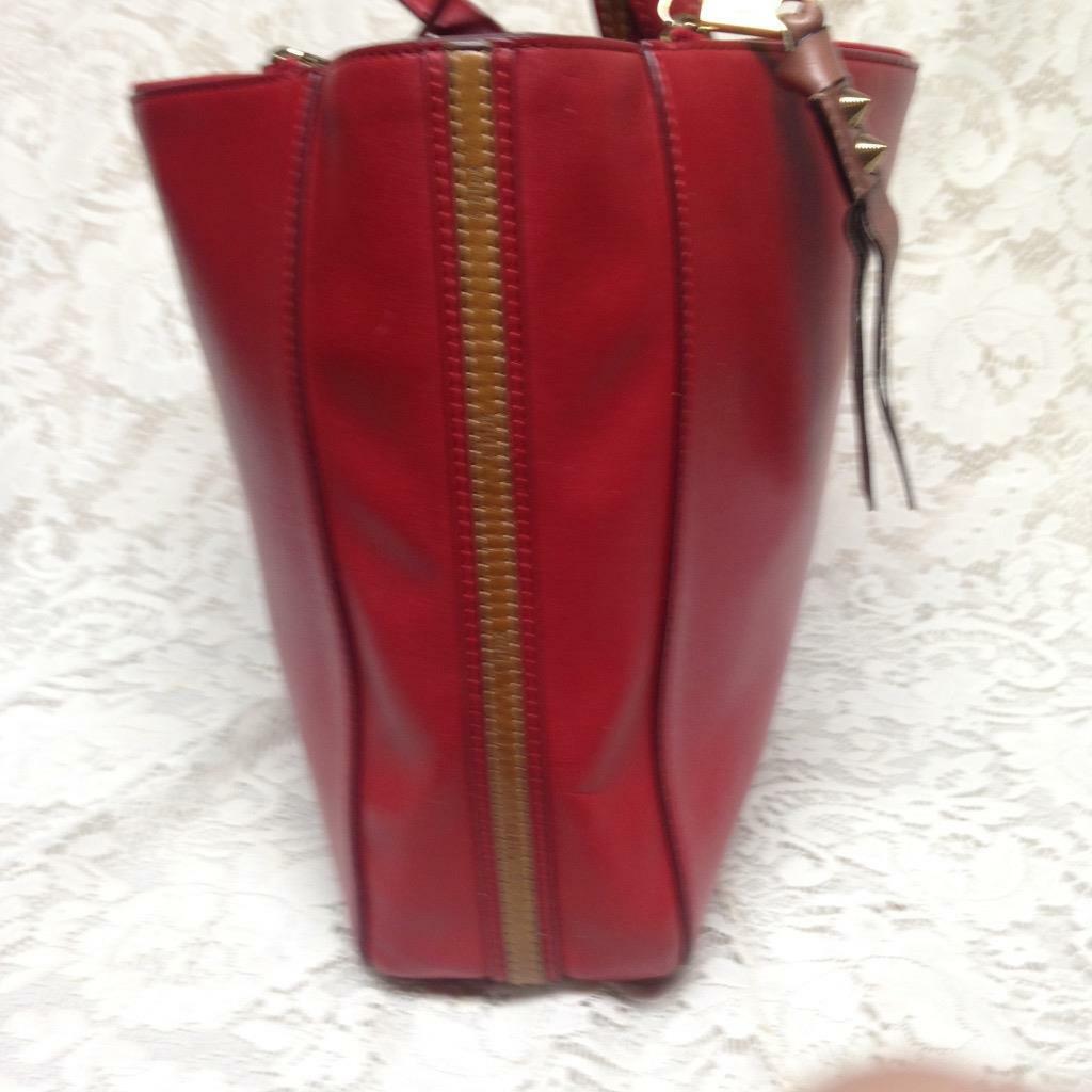 Authentic, Chloe Red Leather Hand-Shoulder Bag 14in x 11in x 4in