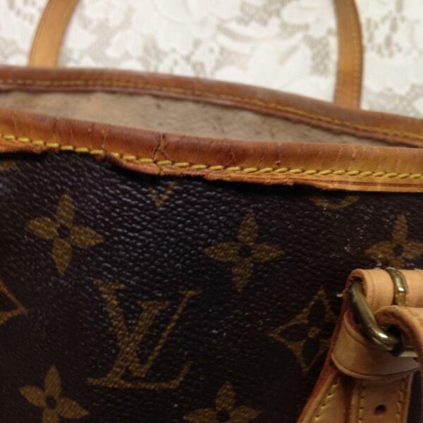 Louis Vuitton, Brown Mono PM Bucket Handbag (SR1928)