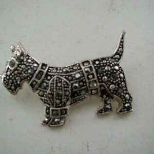 Vintage, Beautiful Scottie Brooch with Marcasites