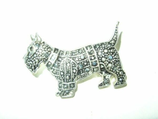 Vintage, Beautiful Scottie Brooch with Marcasites