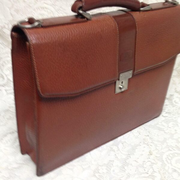 Authentic Burberrry, Tan-Brown Leather Large Briefcase 15in x 11in x 3in