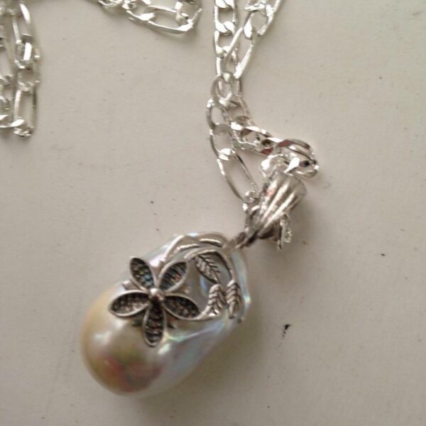 Genuine 1.25in Baroque Pearl Pendant with 18in Sterling Chain Necklace (A)