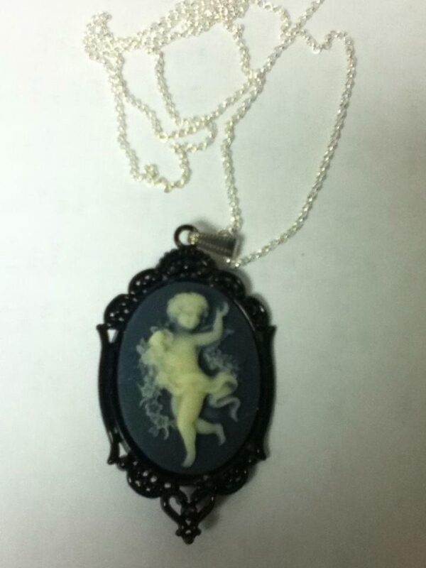 Black and Gray Cherub Cameo Brooch-Pendant with 925 Chain Necklace