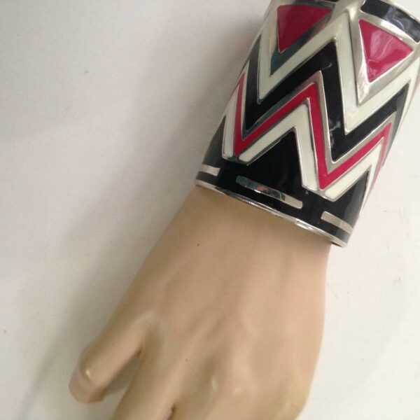 Vintage, Stunning, Chunky, Enamel 3in W Cuff Bangle-Arm Wrap