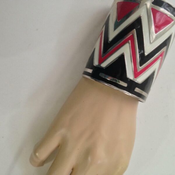 Vintage, Stunning, Chunky, Enamel 3in W Cuff Bangle-Arm Wrap