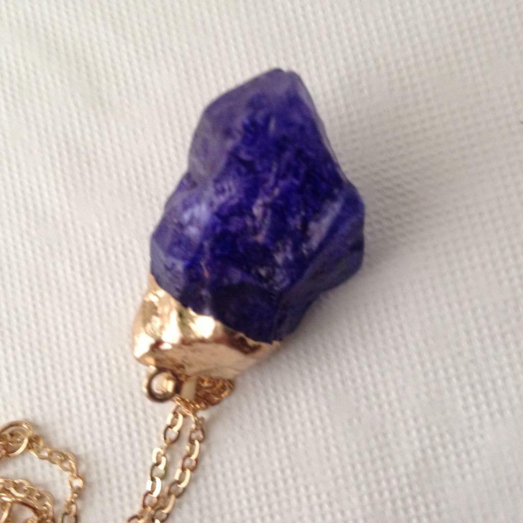 Stunning, Gold Tone, Faux Amethyst Nugget Pendant Necklace (B)