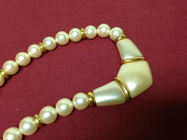 Vintage, Napier, Faux Pearl V-shape Pendant, 24in Necklace