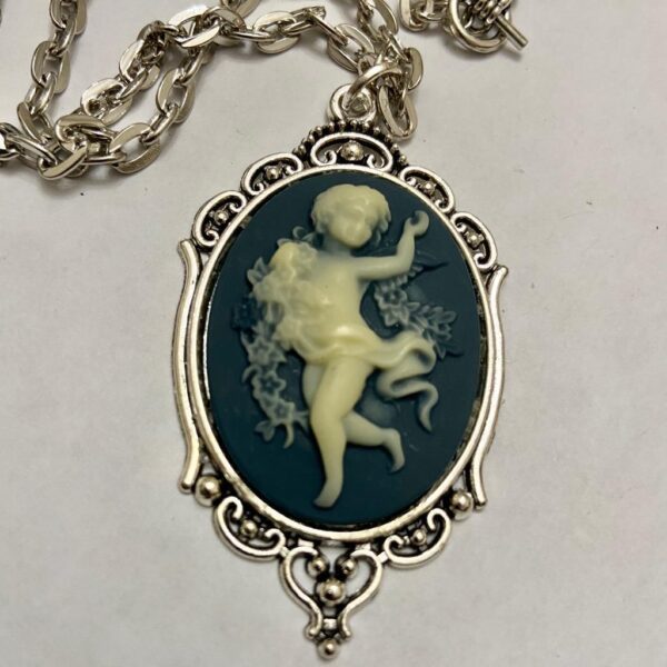 Vintage Grayish-Black Cameo of a Cherub 18in Silver Plated Pendant Necklace