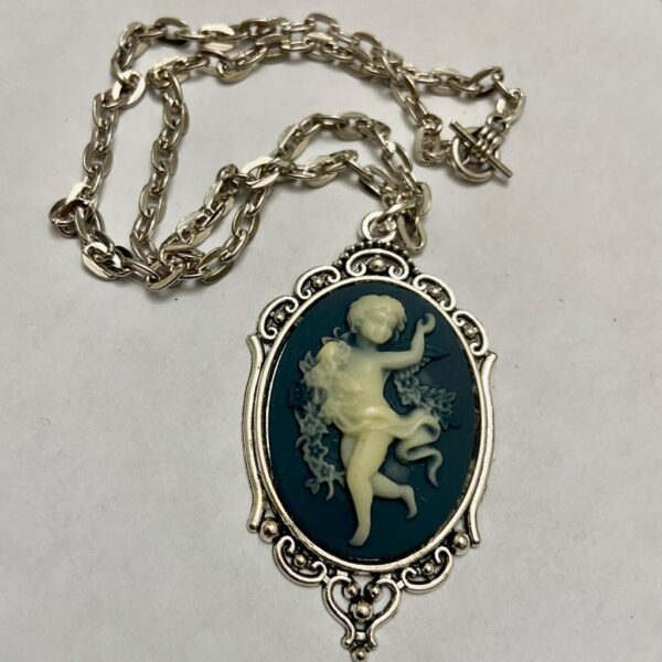 Vintage Grayish-Black Cameo of a Cherub 18in Silver Plated Pendant Necklace