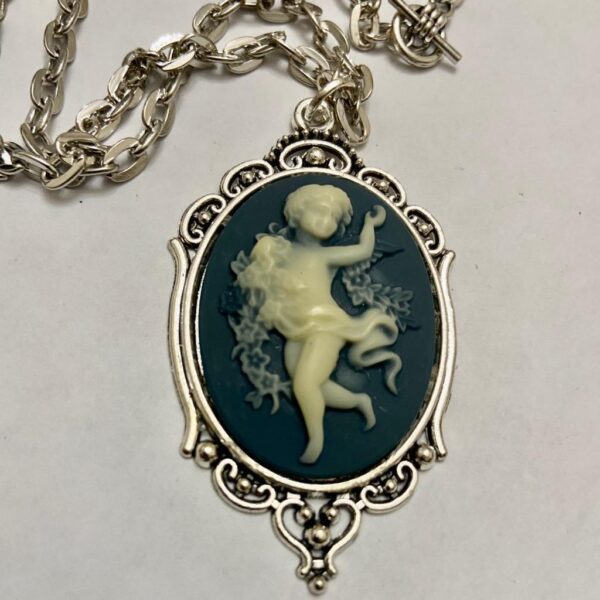 Vintage Grayish-Black Cameo of a Cherub 18in Silver Plated Pendant Necklace