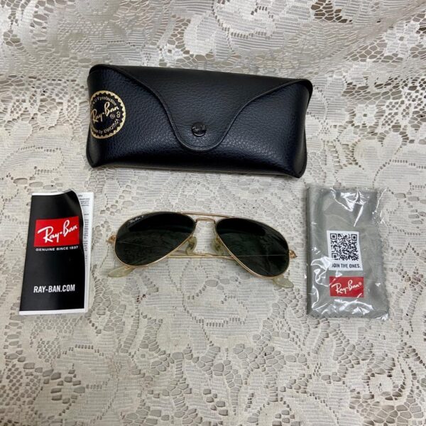 Ray-Ban Iridescent Blue -Black Sunglasses With Original Case