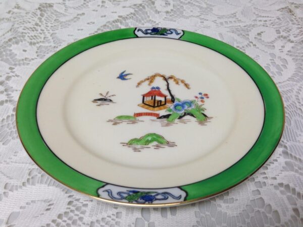 Vintage, Noritake, Japan, Variant Gaudy Blue Willow 6.2.5in Snack or Cake Plate