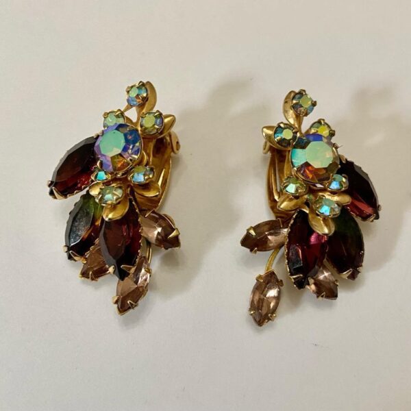 1950s Gorgeous Purple Borealis Rhinestone, Gold Tone Clip Earrings