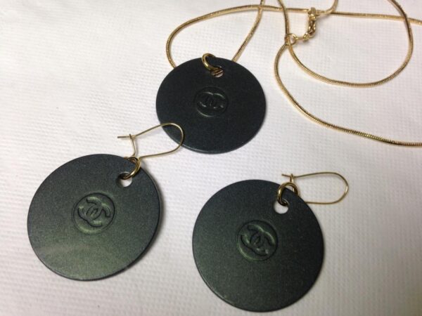 Beautiful, 3pc Dark Green Ombre Premiere Charms