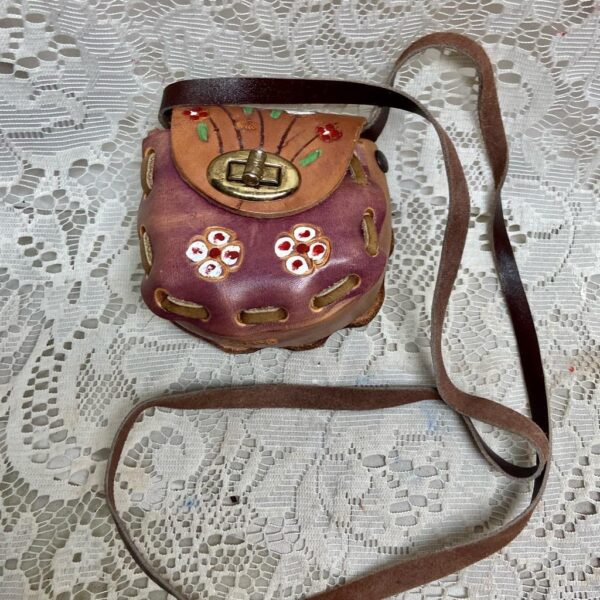 Vintage, Mexico Tooled Floral Leather CB-Shoulder Bag