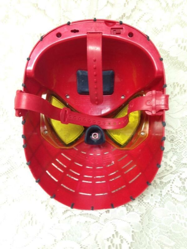 Amazing Spiderman Mask 10.5in x 7in x 4.5in