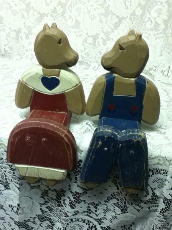 Vintage Pair of 11in Carved and Painted, Wooden Bears Mantel or Wall Hanger