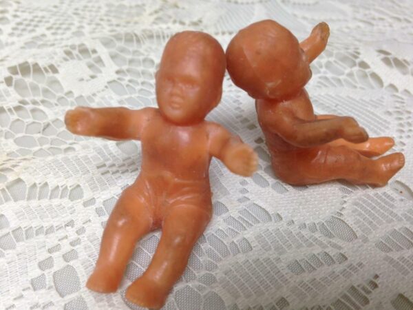 Vintage, Adorable 2 Dollhouse Miniature, 2.5in Rubber Dolls