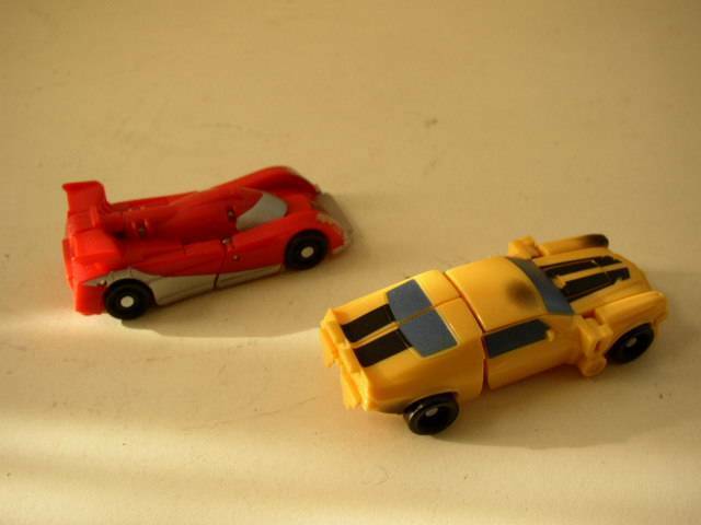 Lot of 2 Yellow and Red Car Transformers (#02)