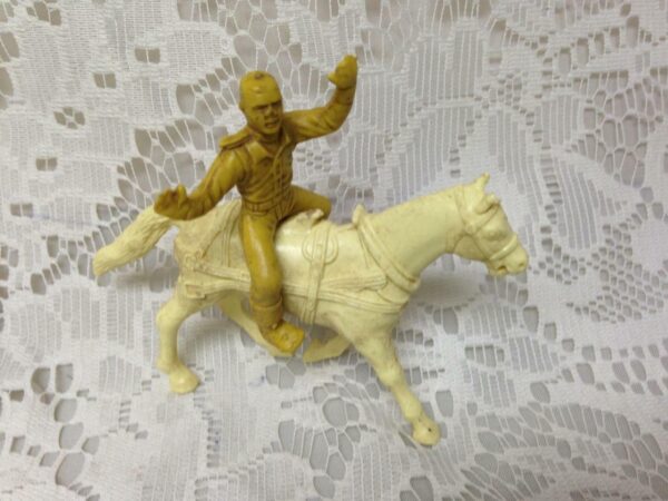 Vintage, Painted, 2-pcs Miniature Soldier in a Horse, 2.5in each (#4)